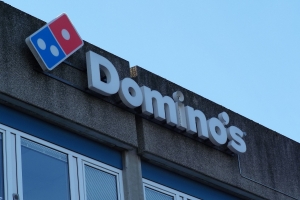 01. april 2018: Dominos Pizza åbner i Tarup Center. Foto: Ole Holbech