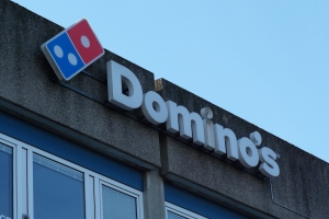 01. april 2018: Dominos Pizza åbner i Tarup Center. Foto: Ole Holbech