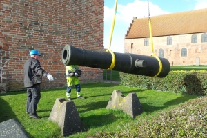 To kanoner opstillet ved Storebælt_(7)