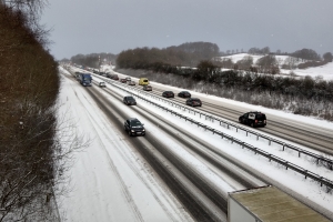 27. februar 2018: Snevejr motorvej. Foto: Ole Holbech