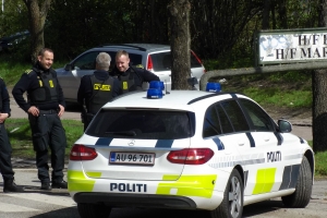 3. maj 2018: Fyns Politi har ved en aktion i haveforeningerne Biskorup og Martinsminde i Odense NØ blandt andet fundet amfetamin og ammunition. Foto: Ole Holbech