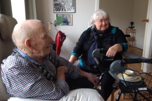 12. marts 2018: Plejecenter Æblehaven i Haarby er de så gode til at lave aktiviter for beboerne, at ældreminister Thyra Frank (LA) mandag kiggede forbi for at høre om deres indsats. Foto: Ole Holbech