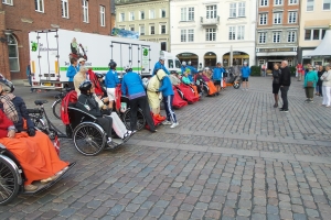 Ældre på cykeltur_(3)